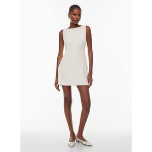 Aritzia Babaton Fit-and-flare matte satin mini dress Size 10